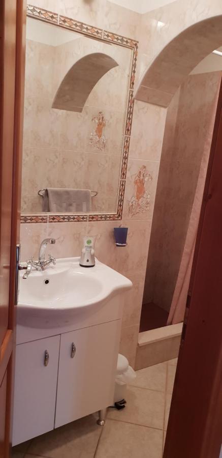 Apartmani Citrus Novigrad Filipac Eksteriør billede